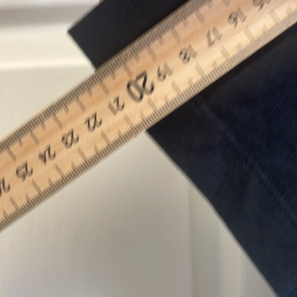 Air Jordan - Classic Jump Man Vintage Style Short Sleeve Shirt - Black - M - Picture 9 of 10